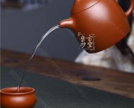 《秦權(quán)套組》