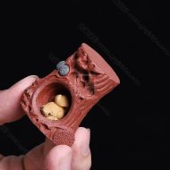 《樹樁松鼠蓋托》