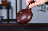 《扁西施》宜興紫砂壺高級工藝美術師手工紫茄泥西施泡茶壺茶具