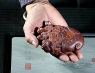 《掌握乾坤大權在握》宜興紫砂壺作品全手工紫砂