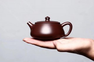 精品實用器【靈玉壺】泥料:原礦紫朱 精品實用器【靈玉壺】泥料:原礦紫朱