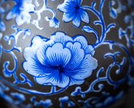 全手工點(diǎn)彩潘壺