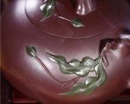 《春色滿(mǎn)園》