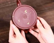 《秦權(quán)灑金》