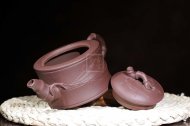 《竹節(jié)壺》宜興紫砂壺助理工藝美術(shù)師手工竹節(jié)壺紫泥